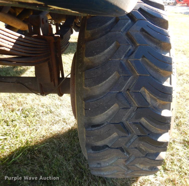 image for item JL9948 1952 GMC  pickup truck body with 1978 Chevrolet K20 chassis