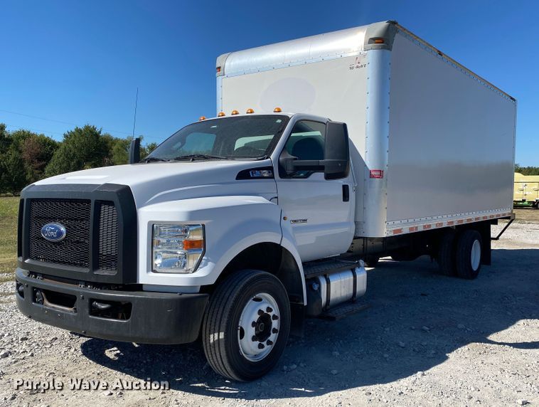 image for item JW9382 2016 Ford F650 Super Duty  box truck