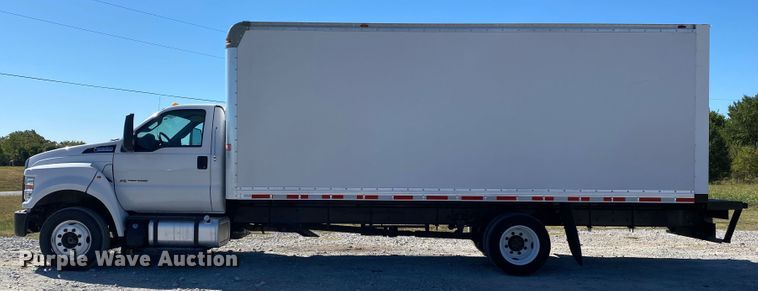 image for item JW9382 2016 Ford F650 Super Duty  box truck