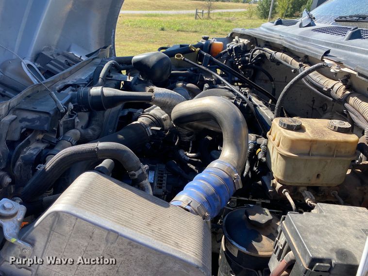 image for item JW9382 2016 Ford F650 Super Duty  box truck