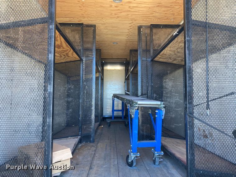 image for item JW9382 2016 Ford F650 Super Duty  box truck