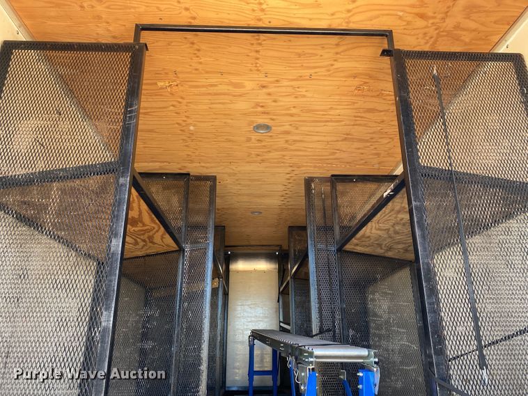 image for item JW9382 2016 Ford F650 Super Duty  box truck