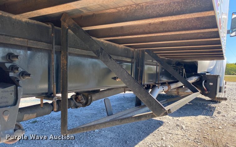 image for item JW9382 2016 Ford F650 Super Duty  box truck