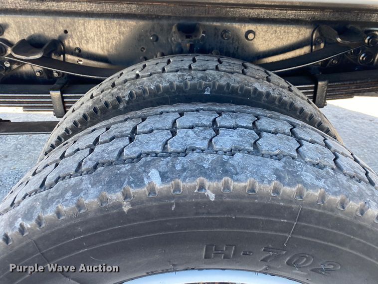 image for item JW9382 2016 Ford F650 Super Duty  box truck