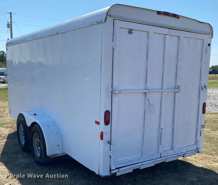 image for item JW9401 2009 CM  enclosed cargo trailer