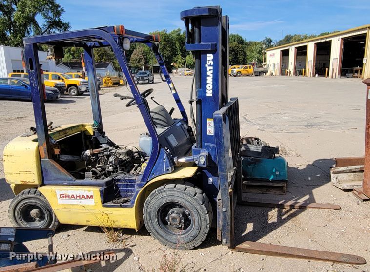 image for item JZ9117 Komatsu FG25T-12  forklift