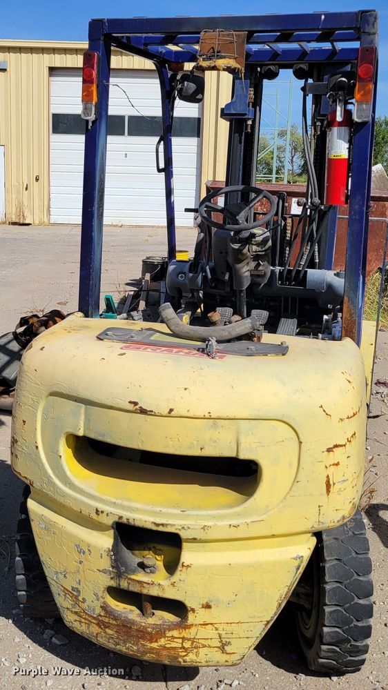image for item JZ9117 Komatsu FG25T-12  forklift