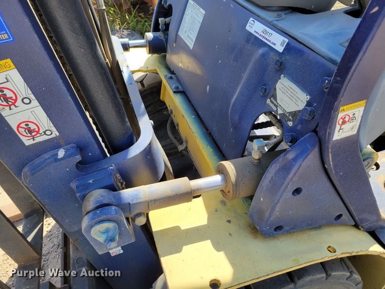 image for item JZ9117 Komatsu FG25T-12  forklift