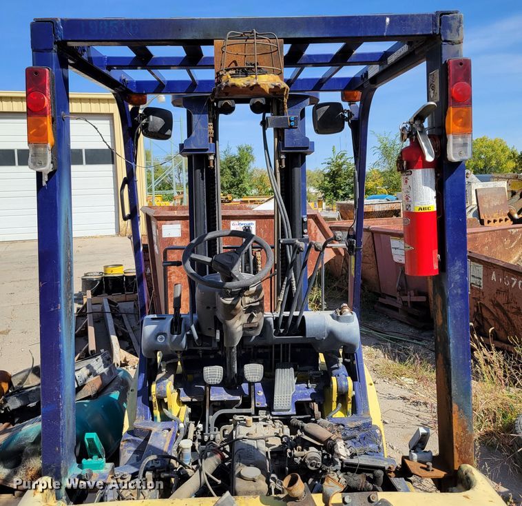 image for item JZ9117 Komatsu FG25T-12  forklift