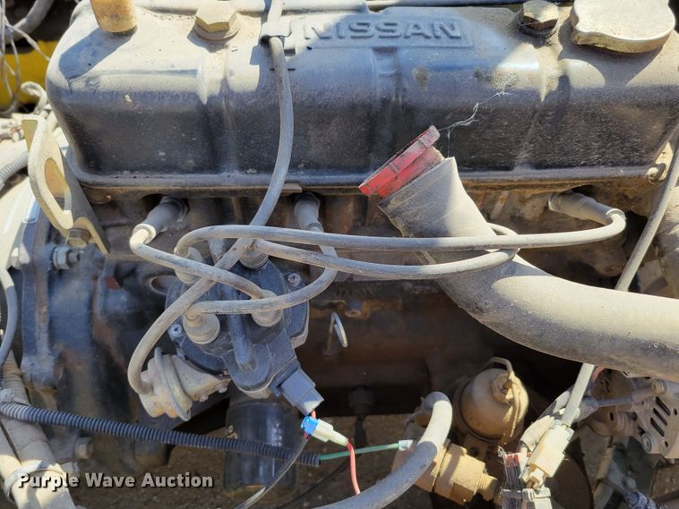 image for item JZ9117 Komatsu FG25T-12  forklift