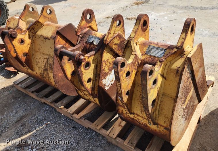 image for item KH9208 (4) Case backhoe attachments