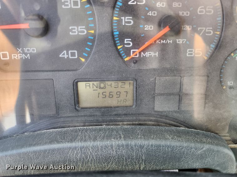 image for item KH9212 2005 International 7600  refuse truck