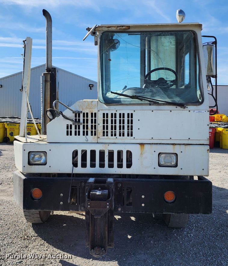 image for item KH9213 2006 Kalmar 30  yard truck