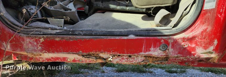 image for item KH9215 1999 Ford F550  truck cab and chassis