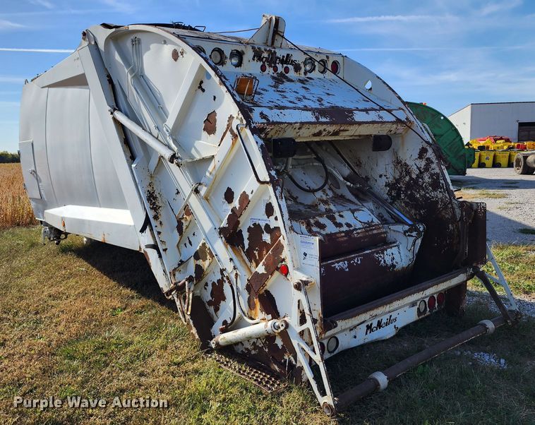 image for item KH9219 McNelius 2010  refuse bed