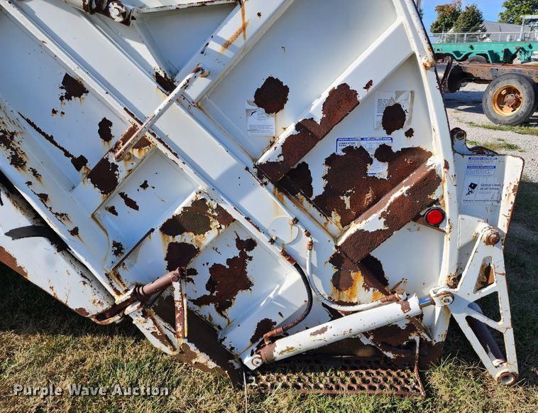 image for item KH9219 McNelius 2010  refuse bed