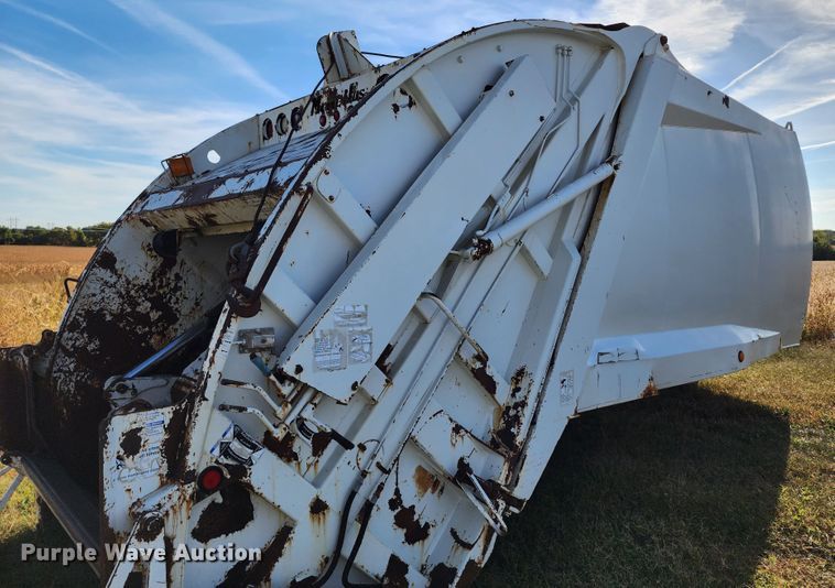 image for item KH9219 McNelius 2010  refuse bed