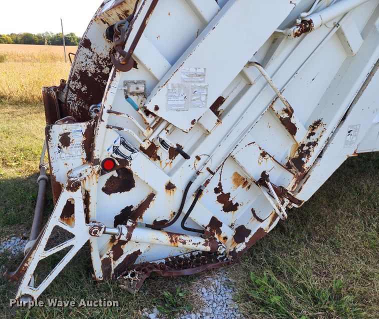 image for item KH9219 McNelius 2010  refuse bed