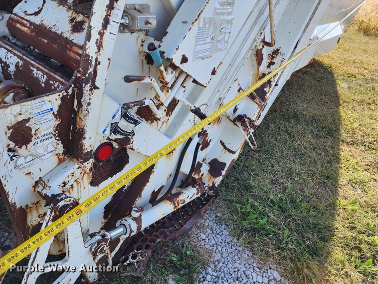 image for item KH9219 McNelius 2010  refuse bed