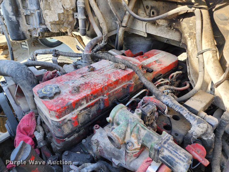 image for item KH9221 2008 Ford F750 Super Duty  refuse truck