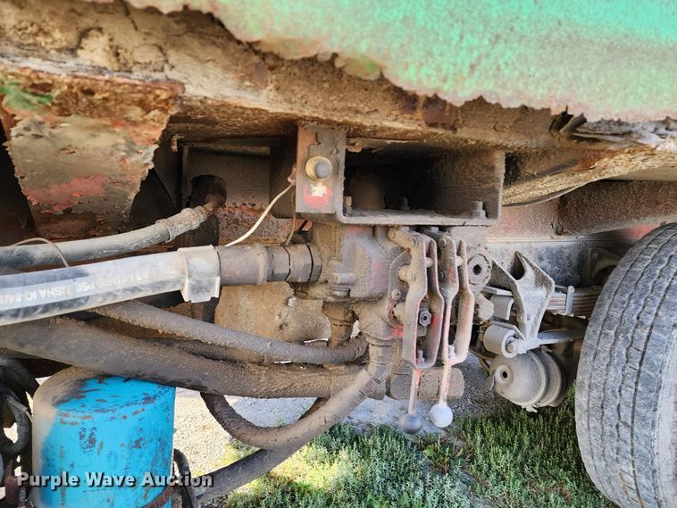 image for item KH9221 2008 Ford F750 Super Duty  refuse truck