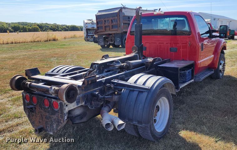 image for item KH9222 2011 Ford F550 Super Duty  hook lift truck