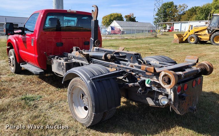 image for item KH9222 2011 Ford F550 Super Duty  hook lift truck