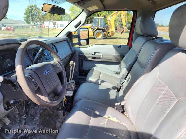 image for item KH9222 2011 Ford F550 Super Duty  hook lift truck