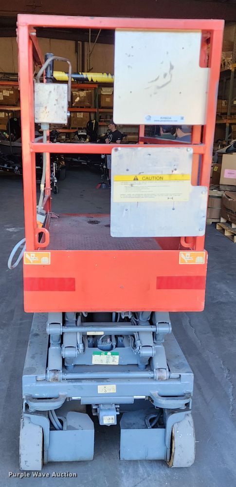 image for item KH9234 2007 Skyjack SJIII 3219  scissor lift