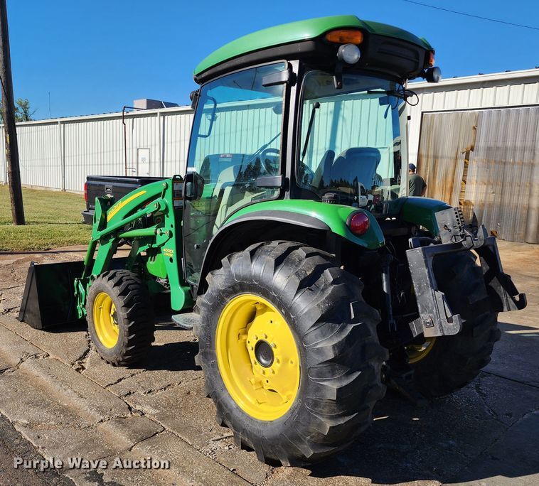 image for item KH9235 2007 John Deere 4720  MFWD tractor