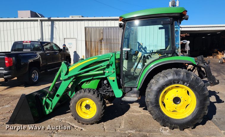 image for item KH9235 2007 John Deere 4720  MFWD tractor