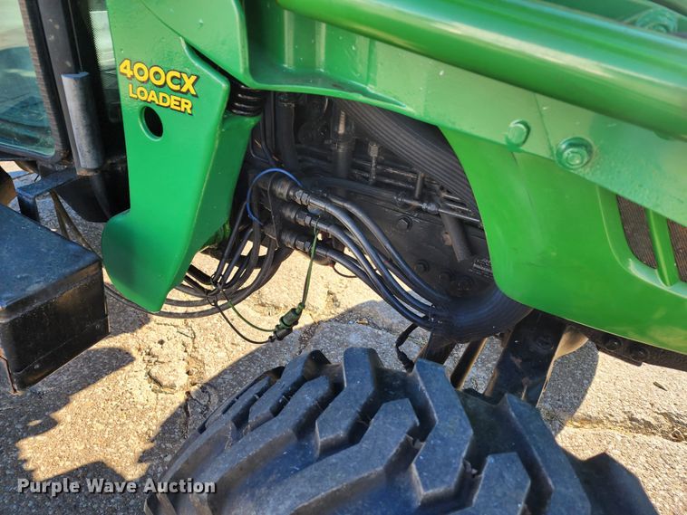 image for item KH9235 2007 John Deere 4720  MFWD tractor