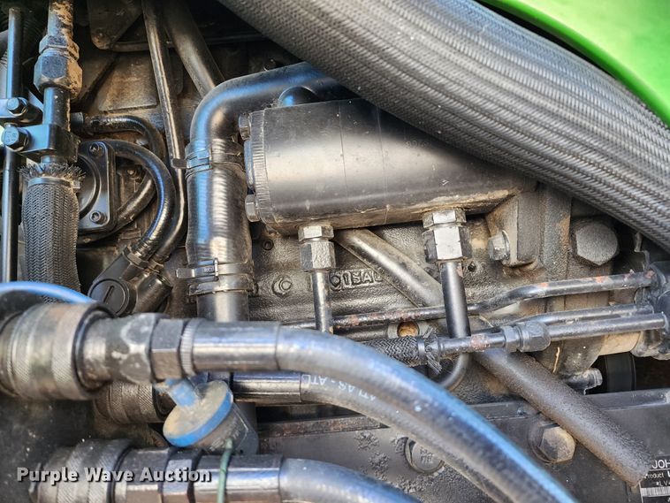 image for item KH9235 2007 John Deere 4720  MFWD tractor