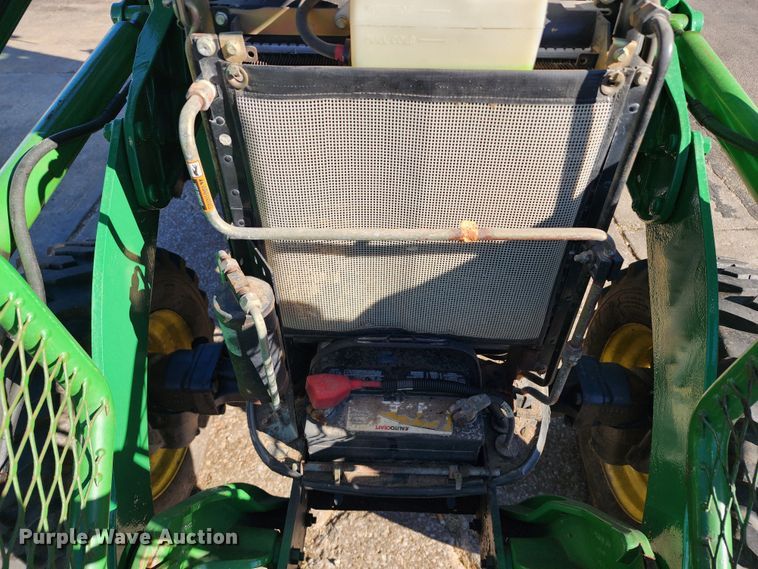 image for item KH9235 2007 John Deere 4720  MFWD tractor