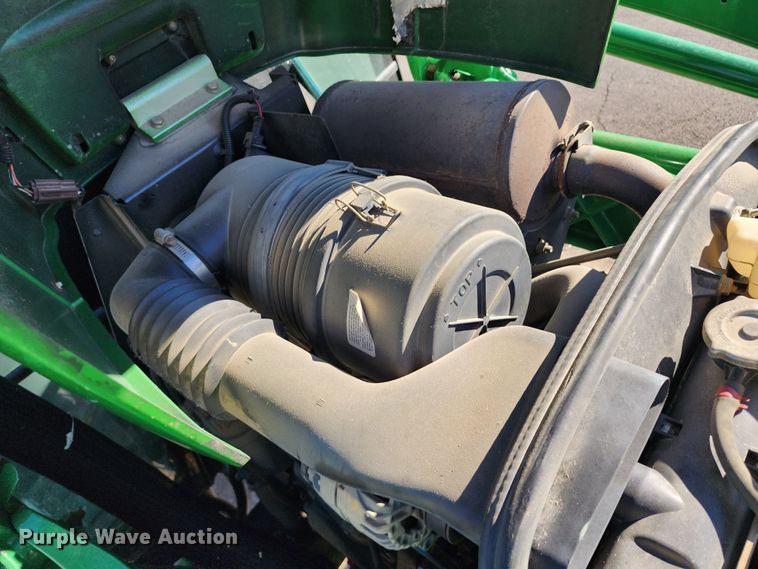 image for item KH9235 2007 John Deere 4720  MFWD tractor