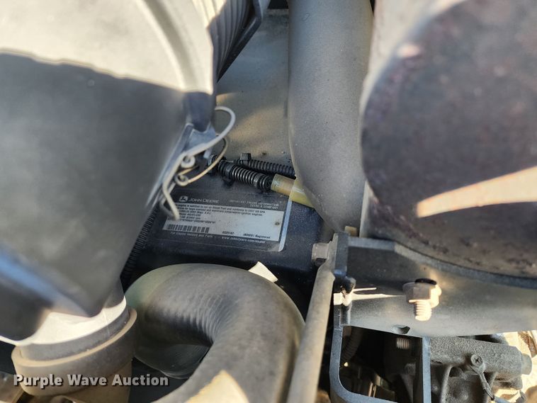 image for item KH9235 2007 John Deere 4720  MFWD tractor