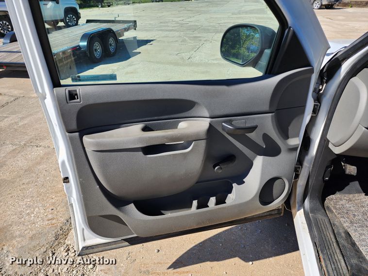 image for item KH9249 2012 Chevrolet Silverado 1500  pickup truck