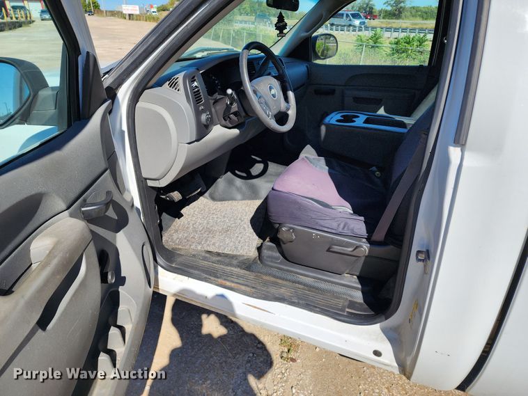 image for item KH9249 2012 Chevrolet Silverado 1500  pickup truck