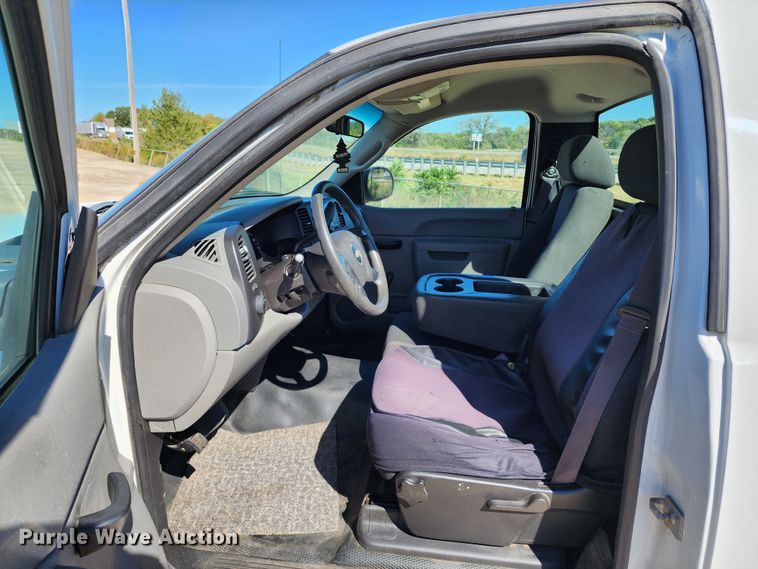 image for item KH9249 2012 Chevrolet Silverado 1500  pickup truck