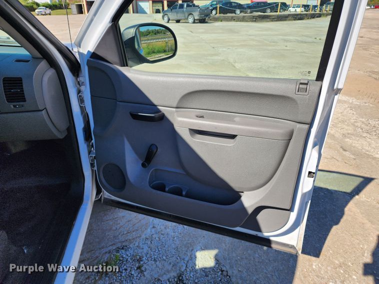 image for item KH9249 2012 Chevrolet Silverado 1500  pickup truck