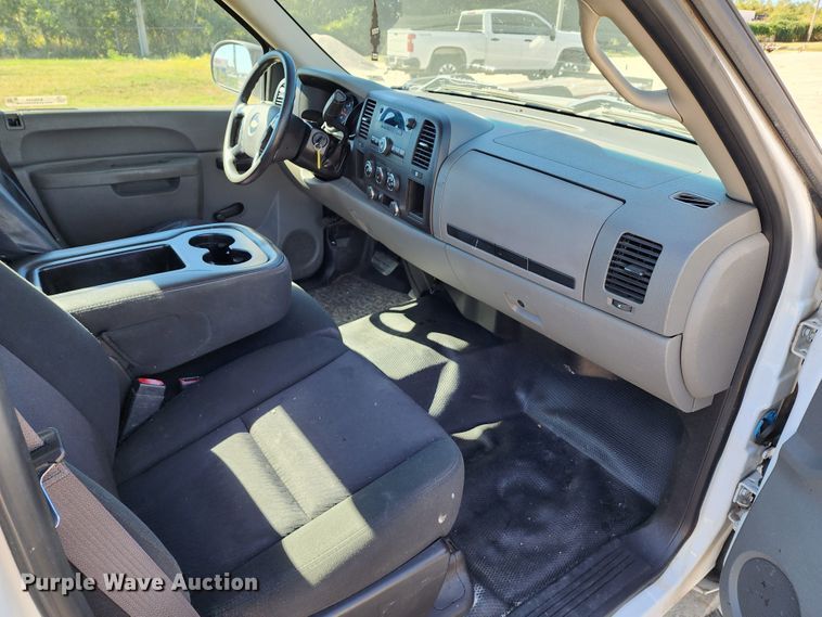 image for item KH9249 2012 Chevrolet Silverado 1500  pickup truck