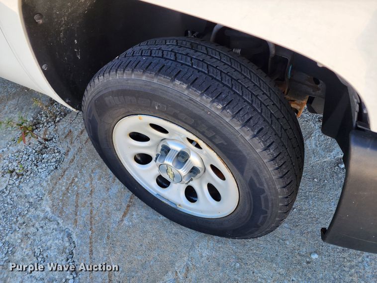 image for item KH9249 2012 Chevrolet Silverado 1500  pickup truck