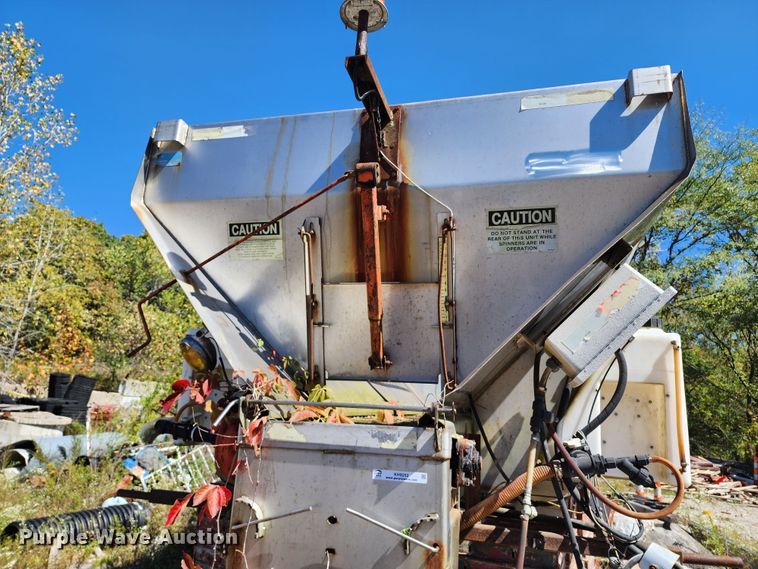 image for item KH9252 Warren  spreader bed