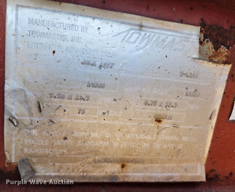 image for item KH9254 1997 Towmaster T12DD  equipment trailer