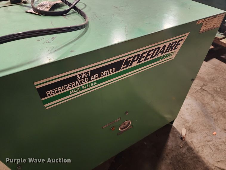 image for item KH9273 Speedaire 5Z656B  refrigerated air dryer
