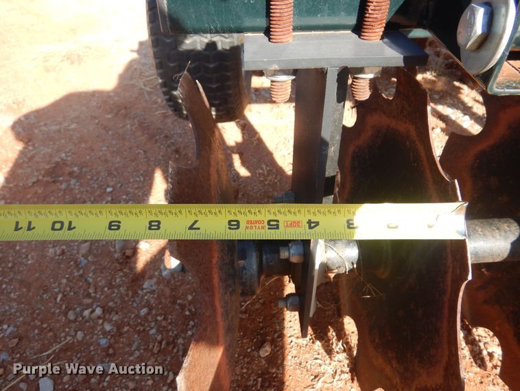 image for item KO9913 Plot Master PE-402 Hunter 400  planter