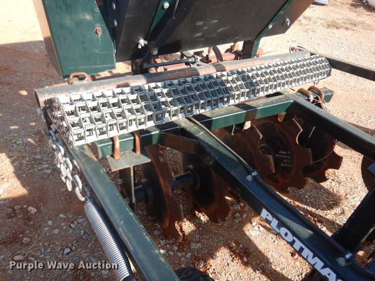 image for item KO9913 Plot Master PE-402 Hunter 400  planter