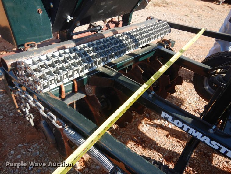 image for item KO9913 Plot Master PE-402 Hunter 400  planter