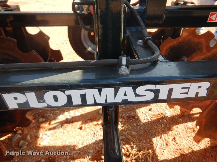 image for item KO9913 Plot Master PE-402 Hunter 400  planter