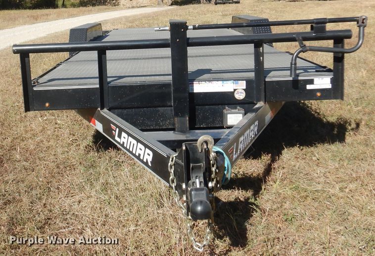 image for item KO9923 2018 Lamar  tilt deck equipment trailer